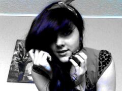 violet hair <3