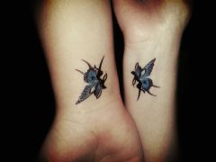me n ash fake tatt