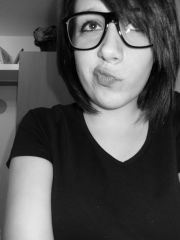 normally i don't wear glasses. but i love them. ♥