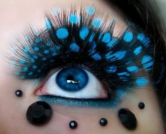 Eyes*