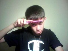 I luv my pink comb <3