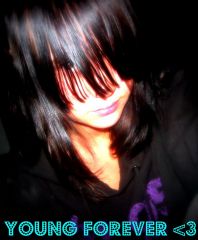 Me In 2011 Black Hair :3
