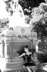 curse to take pics with the dead