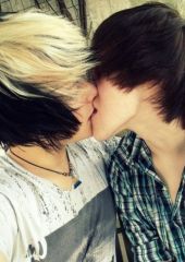 Gay7
