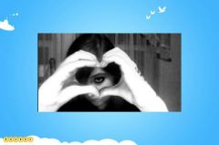 <3